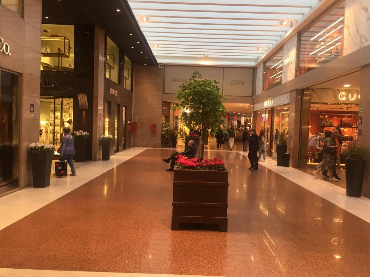 B&B Galleria Cavour ボローニャ エクステリア 写真