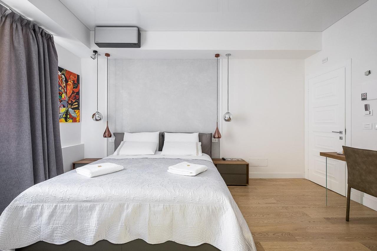 B&B Galleria Cavour ボローニャ エクステリア 写真