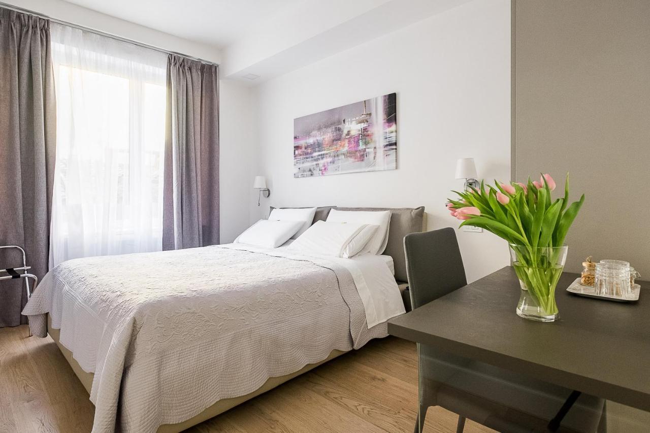 B&B Galleria Cavour ボローニャ エクステリア 写真